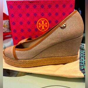 Tory Burch wedges